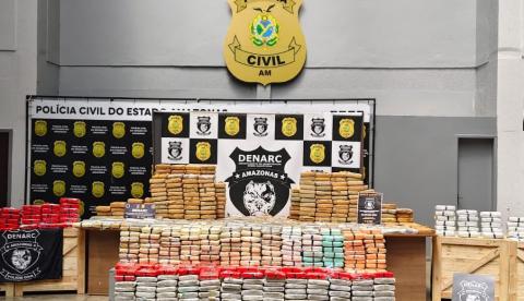 Drogas achadas em depósito no Galileia saíram da Colômbia e tinham o RJ como destino