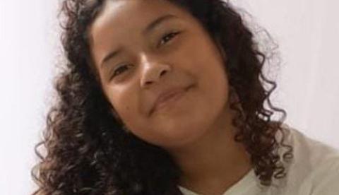 Família oferece recompensa para quem ajudar a encontrar adolescente desaparecida em Manaus
