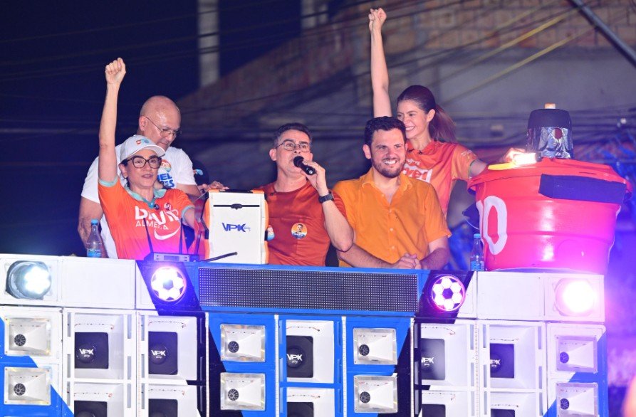 David Almeida inicia campanha no Morro da Liberdade e promete gestão integrada com a Prefeitura