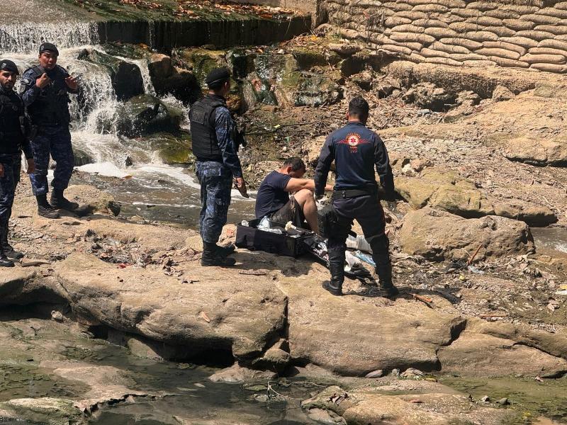 Homem se joga de ponte para tentar fugir da Guarda Municipal e acaba ferido em Manaus