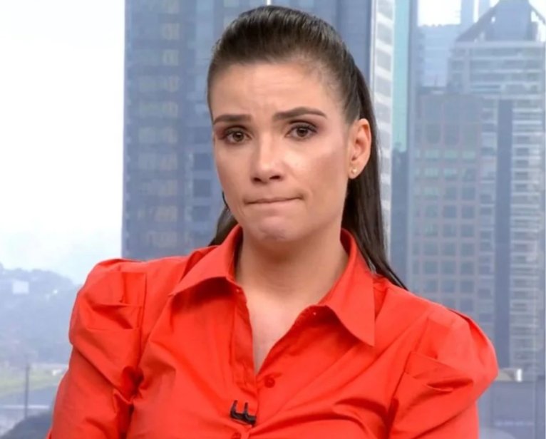 Apresentadora da Globo se emociona ao noticiar tragédia com família conhecida