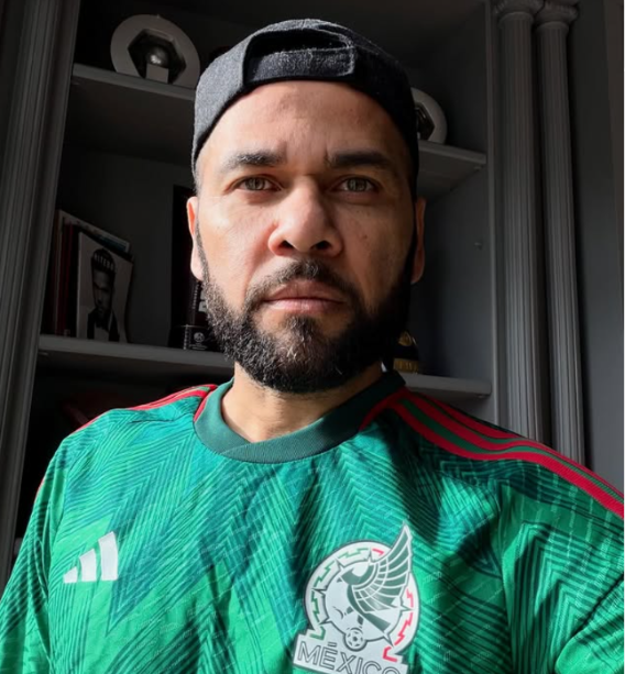 Daniel Alves é condenado a pagar R$ 12 milhões a clube mexicano
