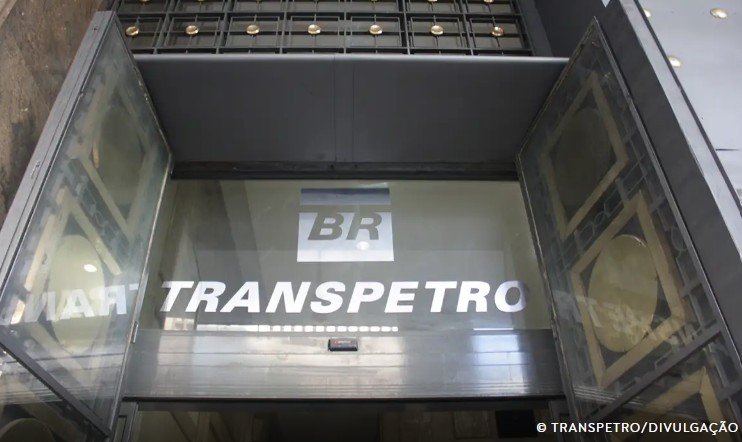 Transpetro abre concurso público com mais de 4 mil vagas e salários de até R$ 15 mil