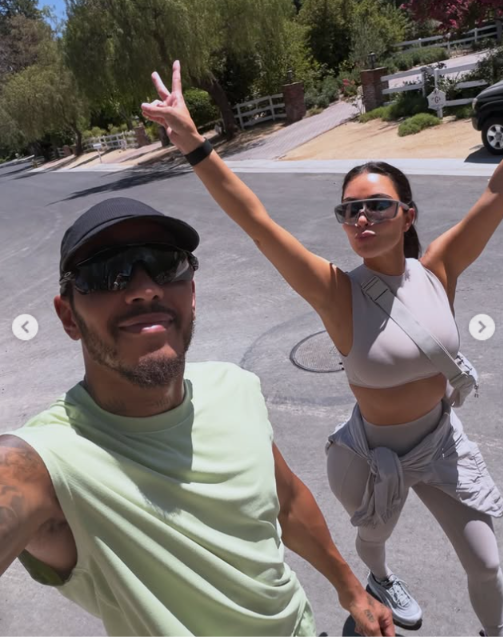 Lewis Hamilton abre álbum de fotos com Kim Kardashian e fãs reagem: "amando"