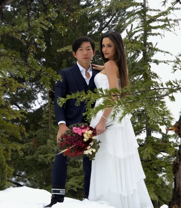 Ex-bbb Pyong Lee se casa com Natália Nasser