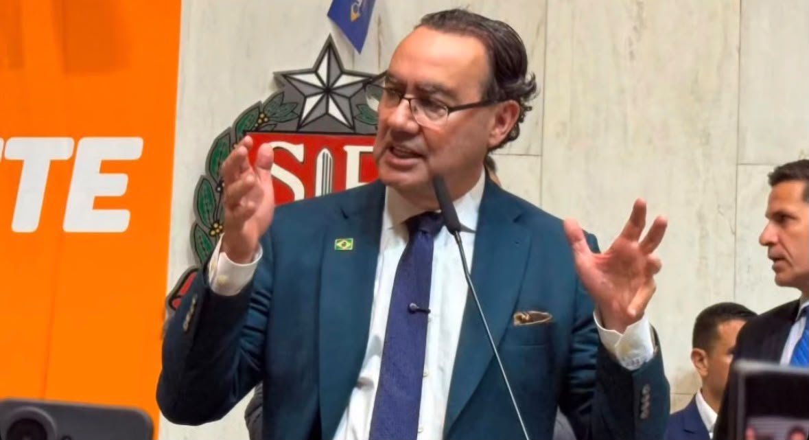 Avante oficializa candidatura do escritor Augusto Cury à Presidência