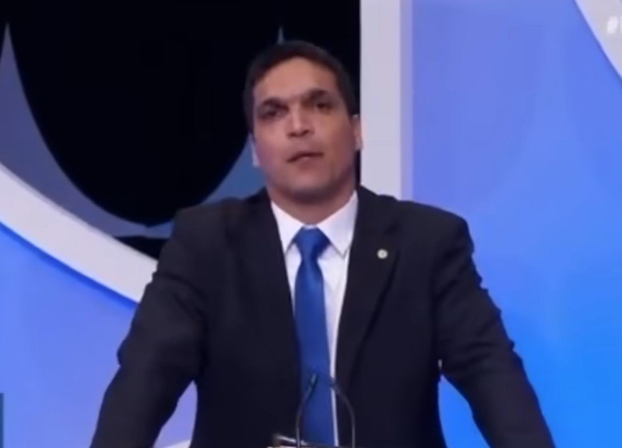 Cabo Daciolo oficializa candidatura ao governo do Amazonas pelo Mobiliza