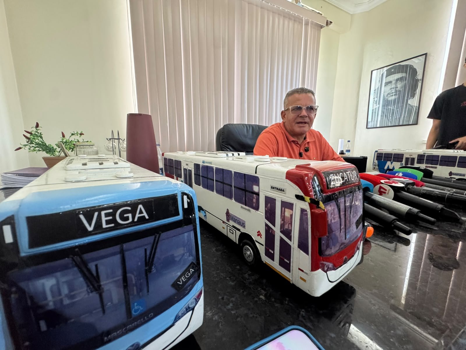 Presidente dos rodoviários confirma greve para sexta-feira: 'Só irá rodar 30% da frota"