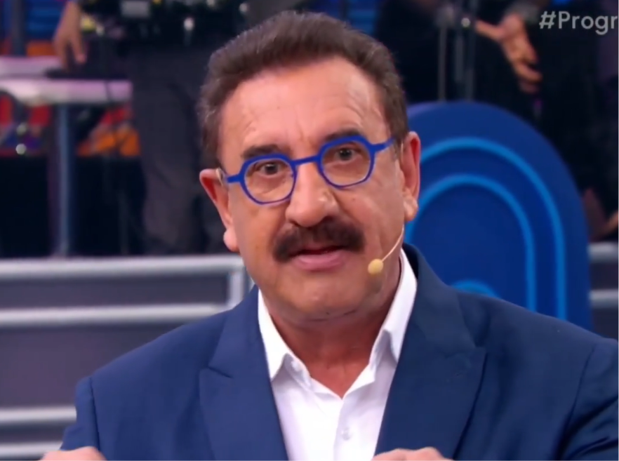 Ratinho rebate acusação de homofobia: "nunca desrespeitei ninguém"