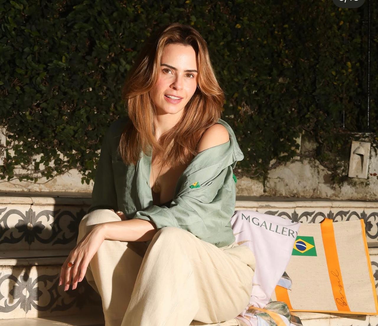 Ana Paula Renault renova contrato com a Globo e terá programa na TV