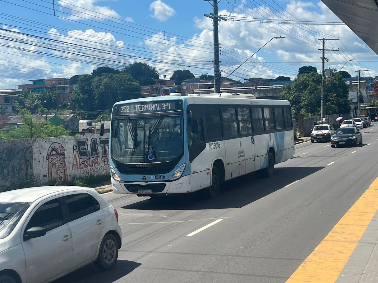 Rodoviários confirmam pagamento e cancelam greve prevista para hoje em Manaus
