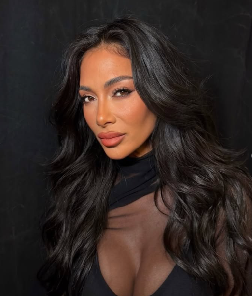 Nicole Scherzinger sofre queimaduras com água fervente antes de show