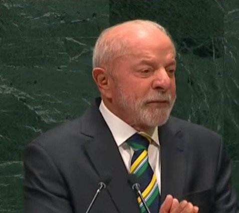 “Brasil não cabe no quintal de ninguém”, diz Lula em recado aos EUA na ONU