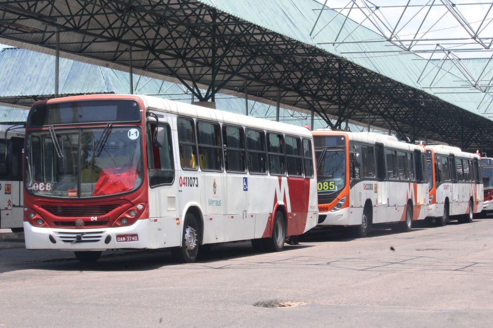 Prefeitura de Manaus diz que greve de ônibus não foi comunicada e cobra responsabilidade
