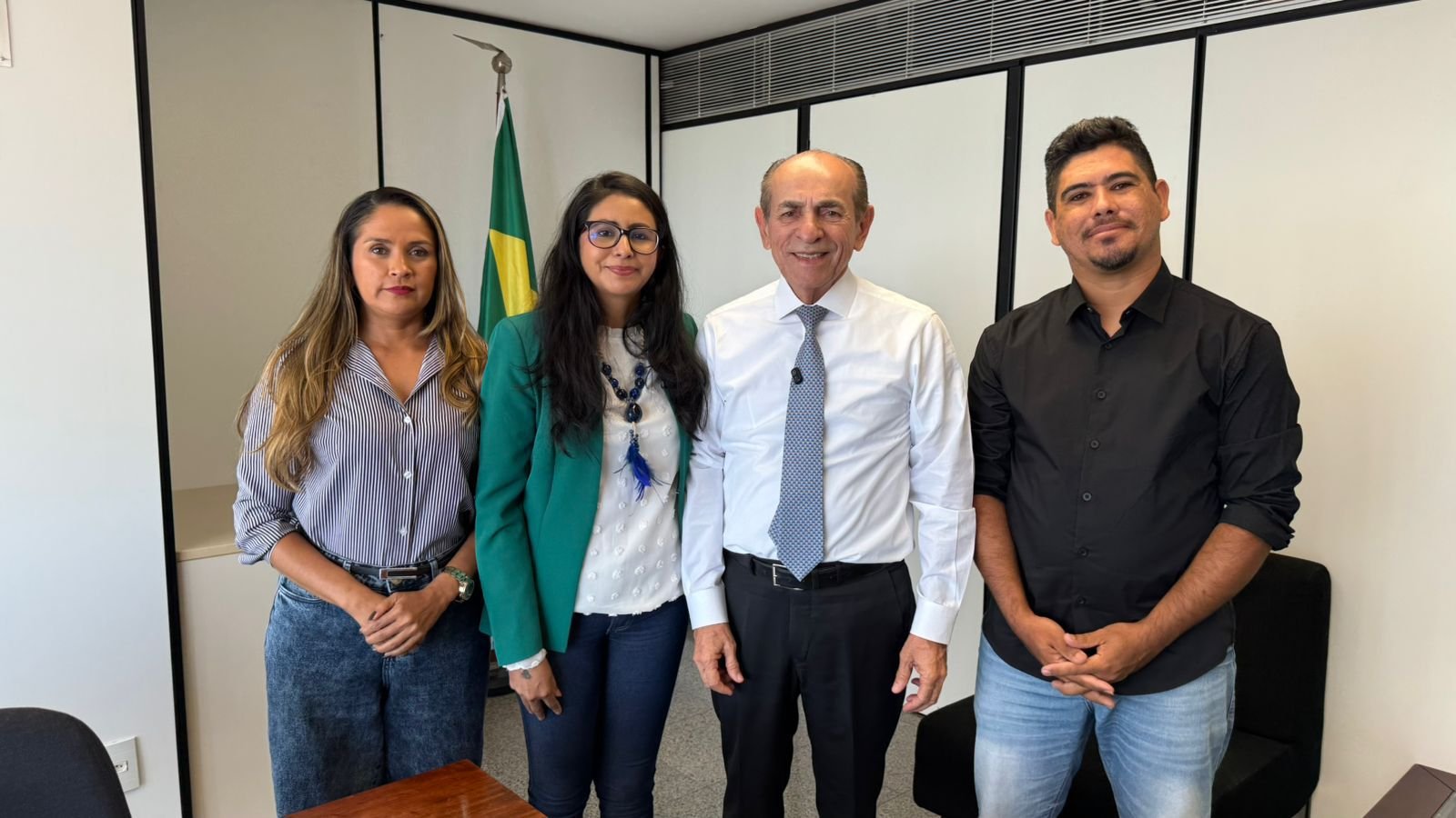 Mobilização em Brasília garante designação de relator para PL do piso salarial da Educação básica