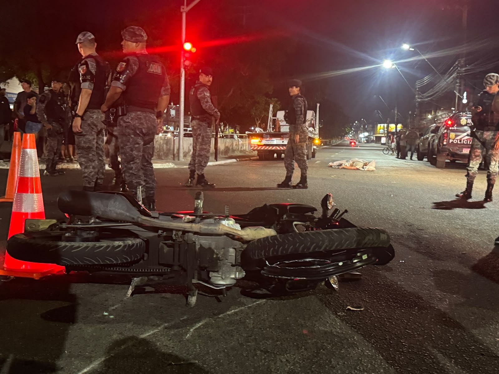 Fuga de abordagem policial termina em acidente fatal no bairro Compensa