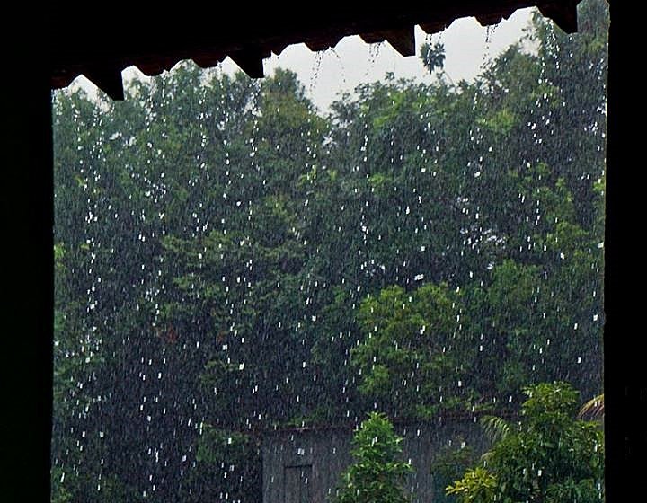 Feriado tem alerta para temporais em 23 municípios do Amazonas; confira