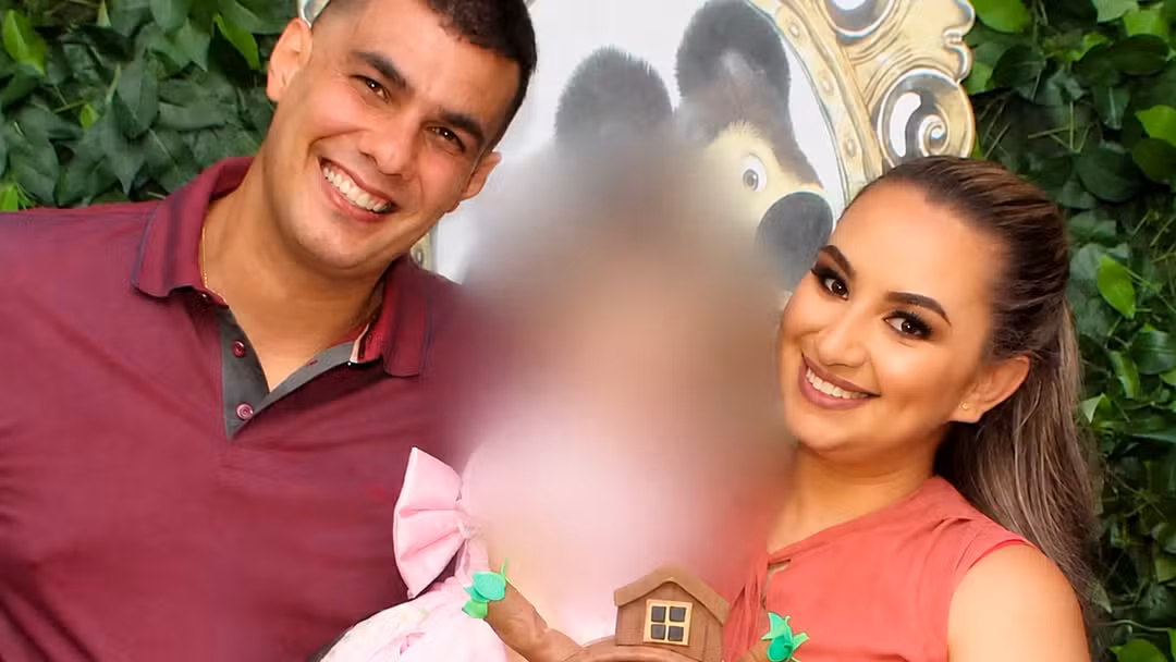 Mulher é morta a tiros dentro de casa e marido policial penal é preso em SP