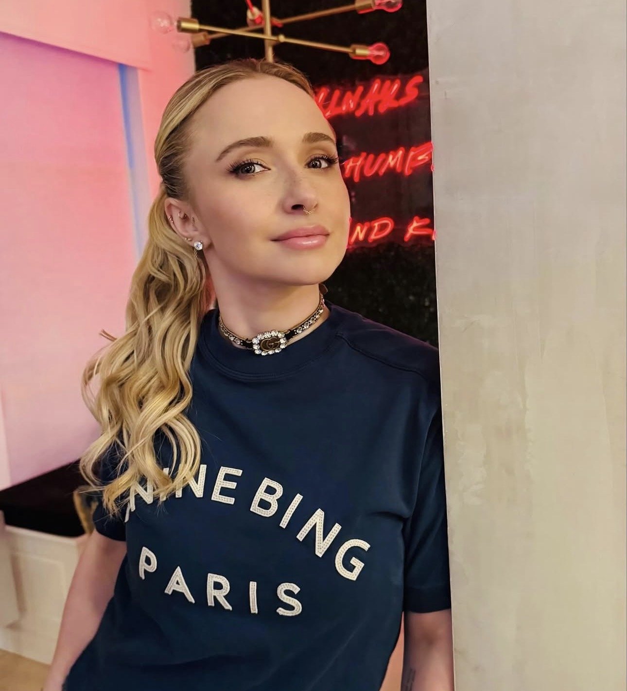Mensagens de Hayden Panettiere sobre compra ilegal de medicamentos são investigadas