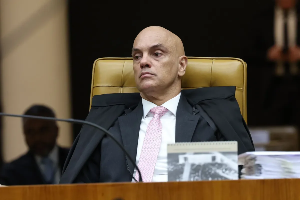 Moraes cancela fala pública e STF mantém análise de investigação contra ministro