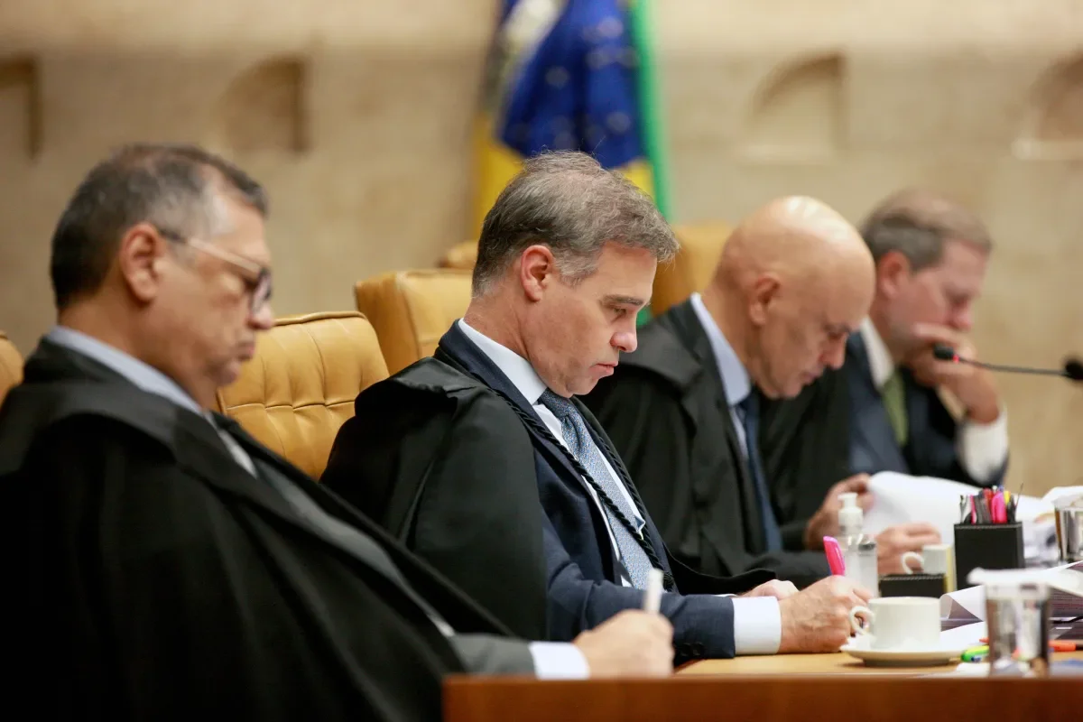 Julgamento sobre Moraes pode ficar para fevereiro de 2027 no STF