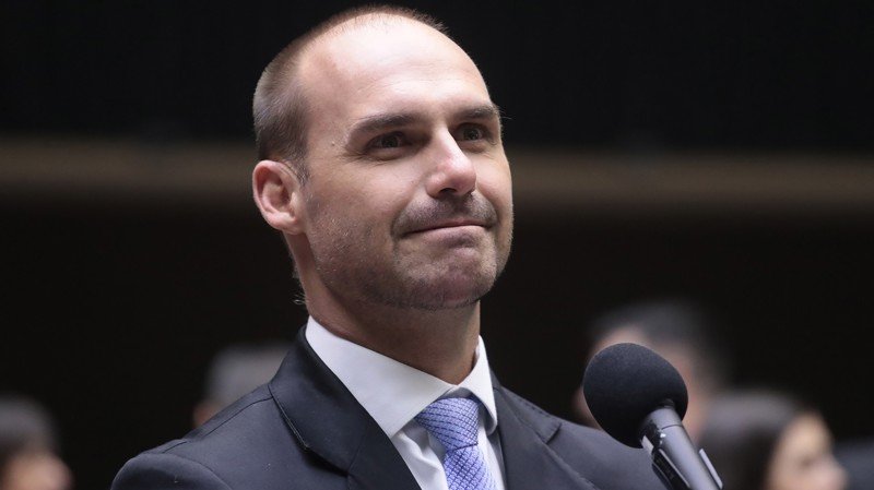 Eduardo Bolsonaro diz que STF pode não reconhecer eventual vitória de Flávio nas eleições