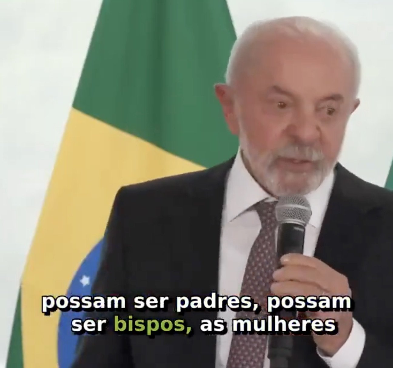 VÍDEO: Lula diz que Igreja Católica terá dificuldades sem mudar celibato e ordenar mulheres