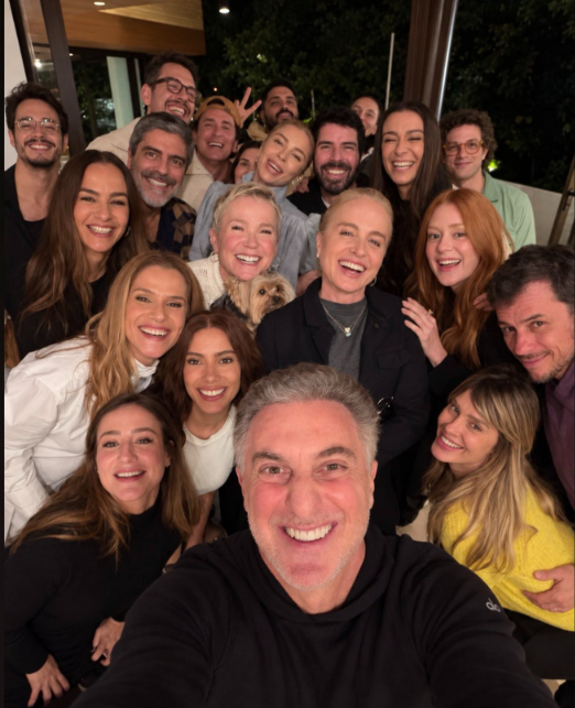 Gominho alfineta Luciano Huck por foto com famosos: "A única Preta morreu"