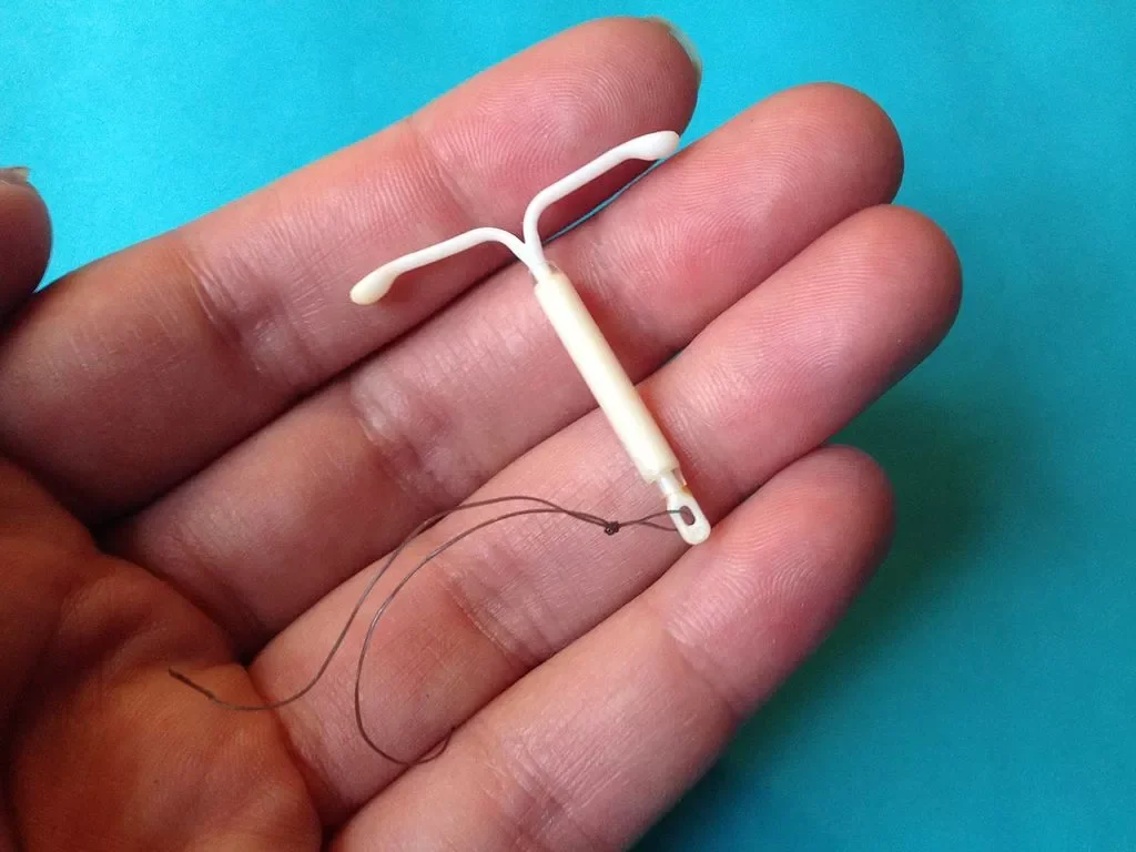 Planos de saúde terão que cobrir DIU hormonal para pacientes com endometriose