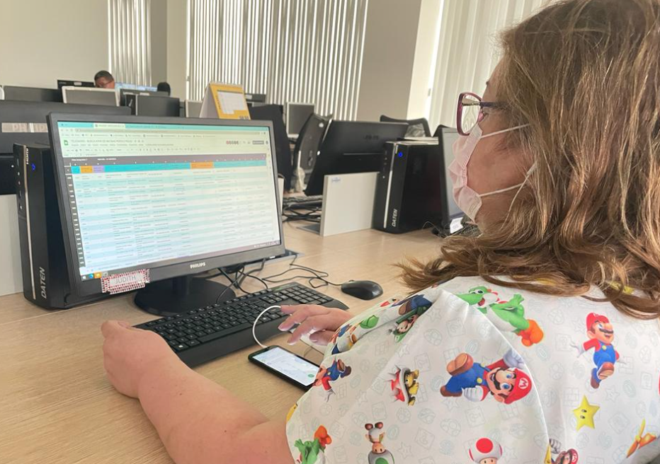 Manaus lança projeto-piloto de telessaúde para pacientes com HIV/Aids