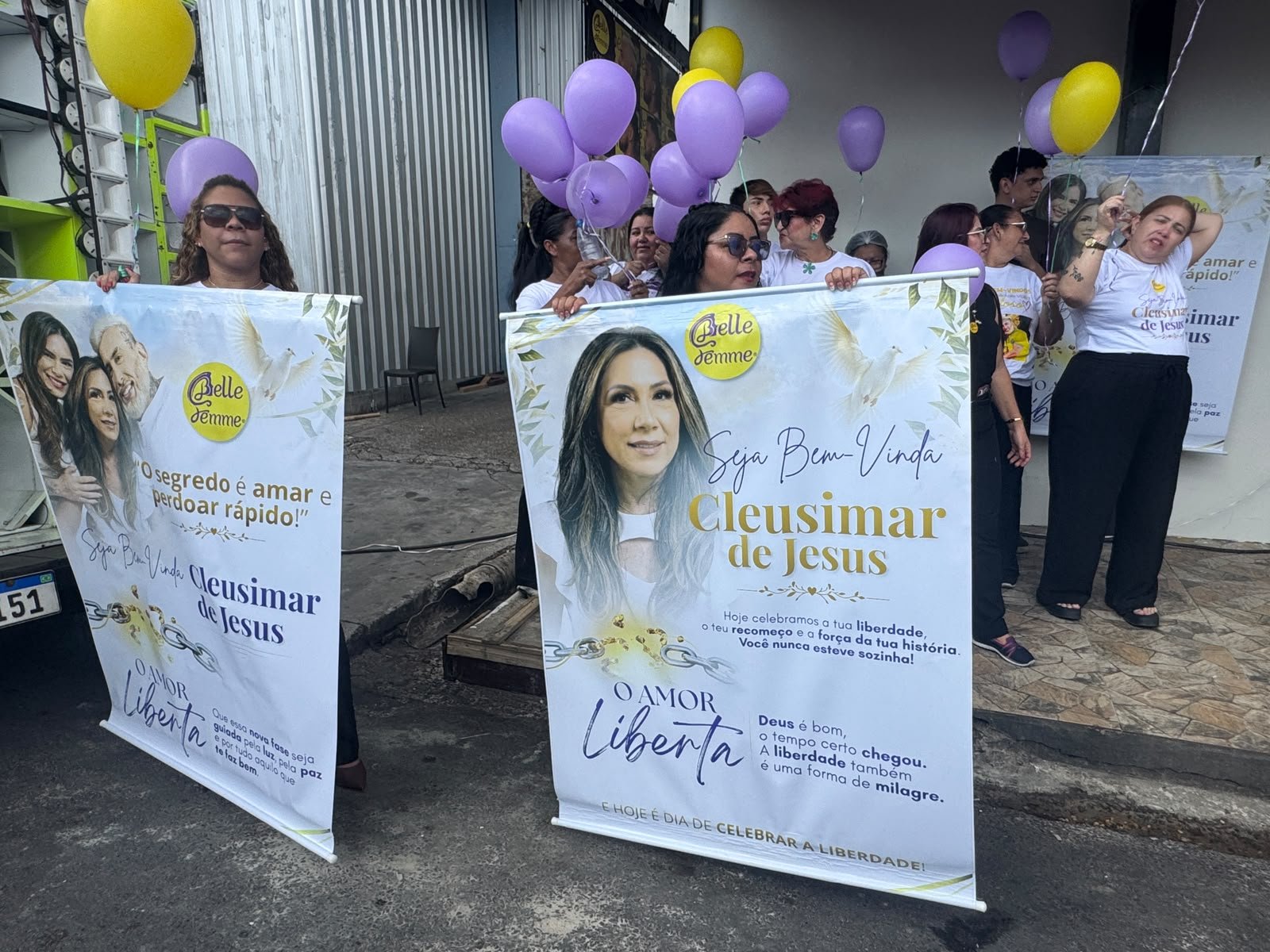 Trono, carro de som e presença da mãe de personal condenado; saiba detalhes da festa de Cleusimar Cardoso