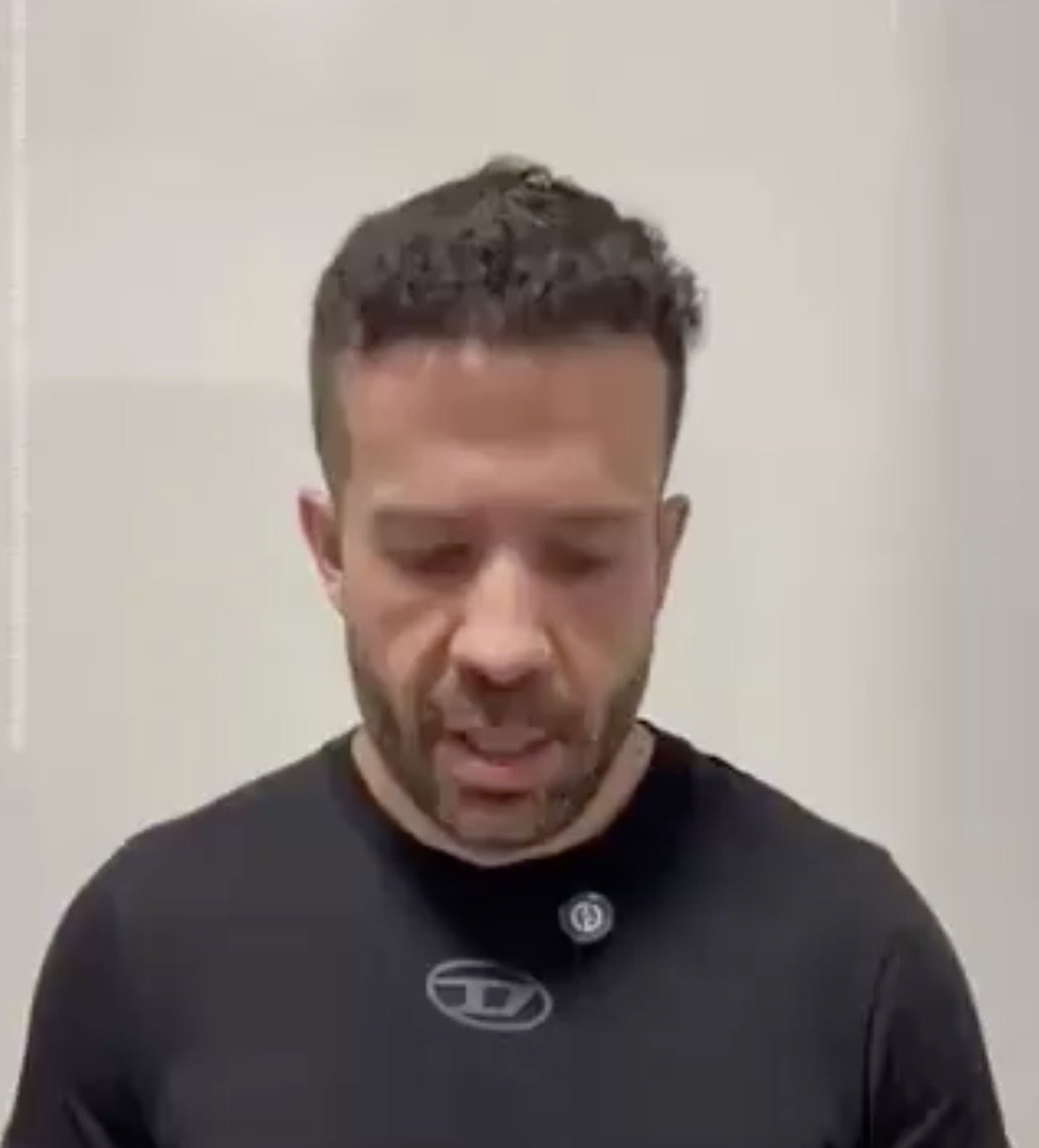 Janones grava vídeo de retratação sobre Nikolas Ferreira e depois diz que era isca