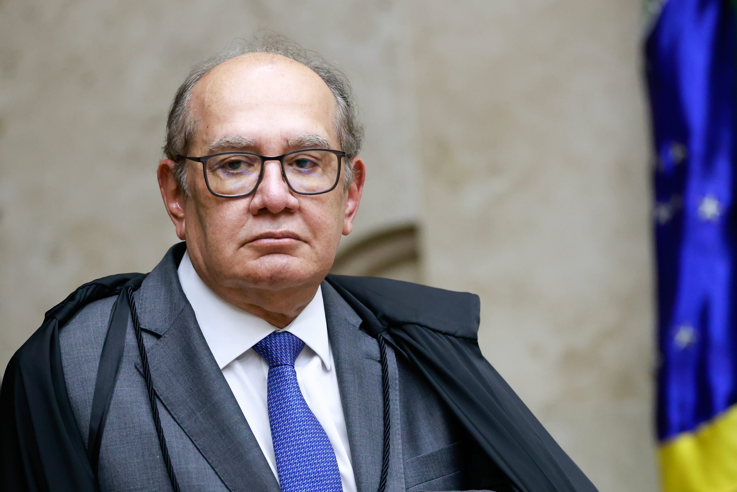 Gilmar Mendes propõe retirar delegados da PF dos gabinetes do STF