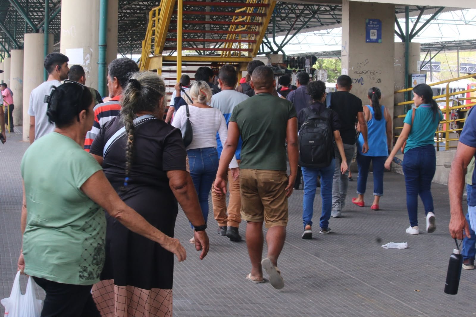 Ônibus de Manaus voltam a operar com 100% da frota após greve surpresa
