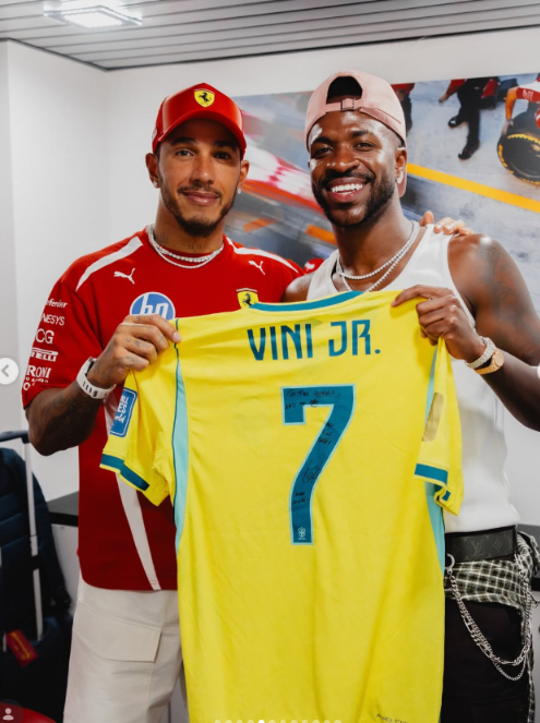 Lewis Hamilton ignora Virginia ao postar foto com Vini Jr
