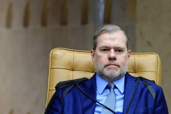 Toffoli também fica fora de julgamento no STF sobre mensagens de Moraes