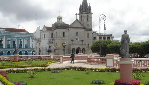 Há 114 anos, uma igreja do centro histórico de Manaus ganhou status que mudou sua função na cidade