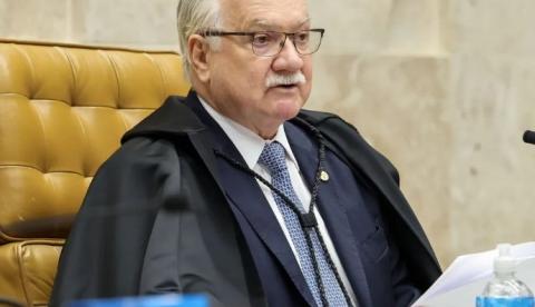 Presidente do STF vota para manter análise separada de casos de Moraes e Mendonça