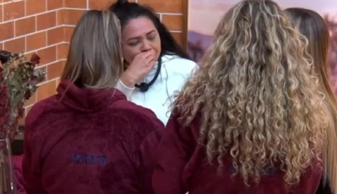 A Fazenda 18: Darlin e Giovanna discutem e mãe de Lexa ameaça desistir
