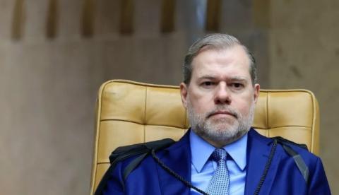Toffoli também fica fora de julgamento no STF sobre mensagens de Moraes