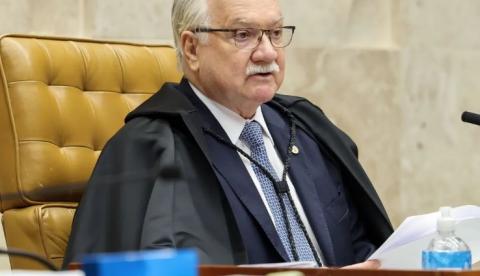 "Somos seres humanos e podemos errar", diz Fachin em dia histórico no STF