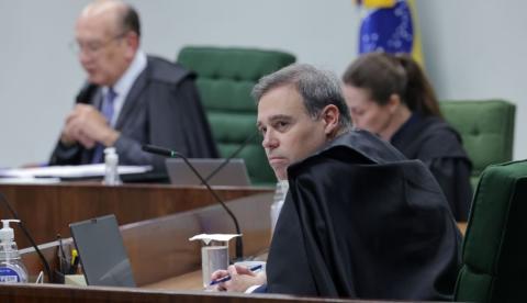 “Leviano” e “covarde”: Gilmar e Mendonça protagonizam novo barraco no STF