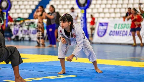 Promessa de arte suave, Júlia Sofia é o Amazonas no Campeonato Brasileiro de Jiu-jitsu NoGi IBJJF