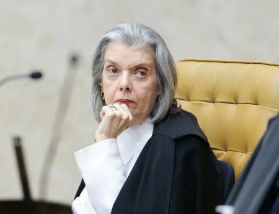 Cármen Lúcia vê com preocupação impasse entre Moraes e Mendonça, mas votará com base nos autos