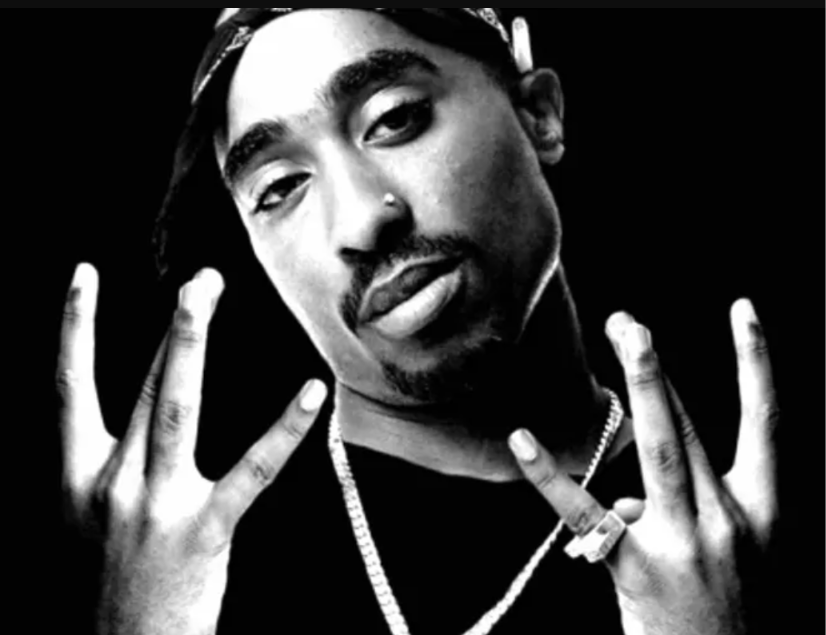 Homem é condenado pela morte de Tupac após 30 anos