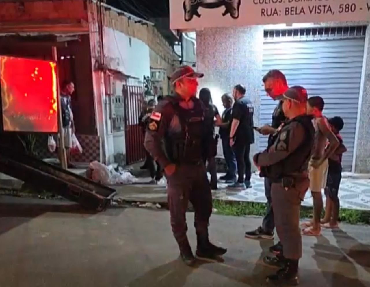 Moradores da Vila da Prata encontram homem sem vida em rua do bairro