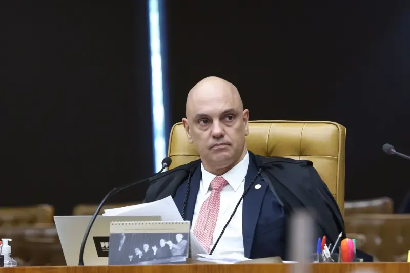 Moraes acusa adversários de “vingança” antes de julgamento no STF