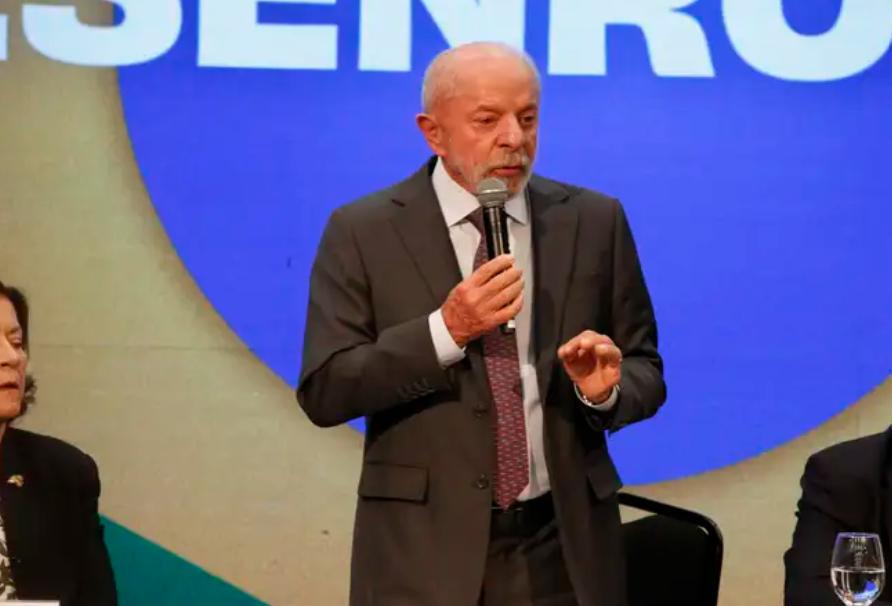 Lula explica fala sobre exames preventivos, rebate oposição e chama Nikolas Ferreira de "canalha"