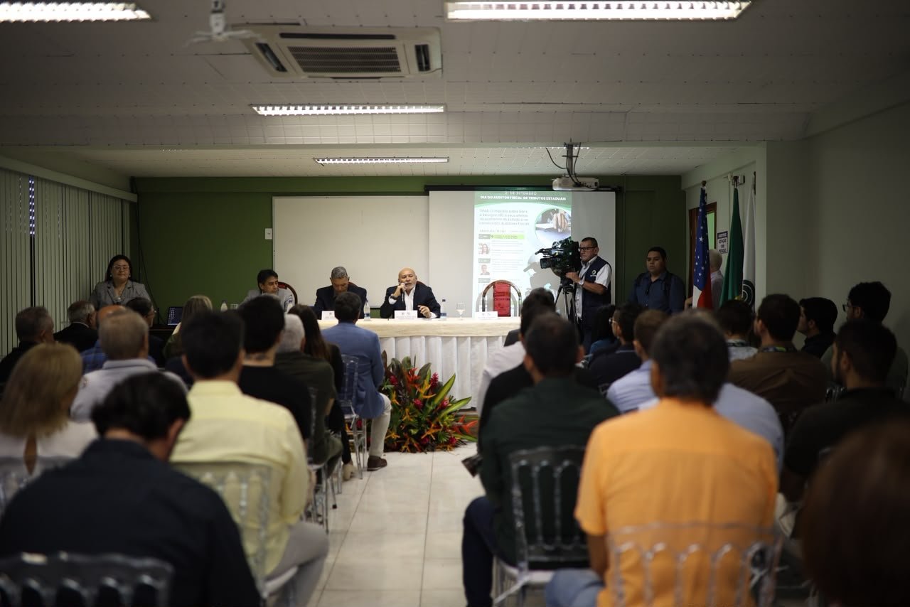 Palestra em Manaus debate os desafios do equilíbrio fiscal e o desenvolvimento no Amazonas