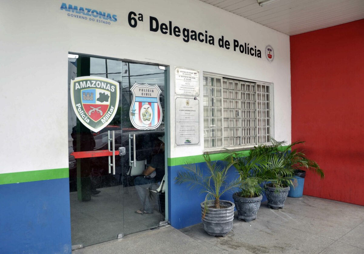 Homem é preso com armas artesanais e materiais para fabricação clandestina no Nova Cidade